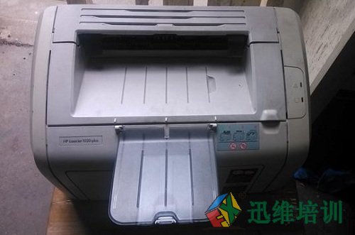 惠普HP1020黑白激光打印机卡纸不出纸维修 图1