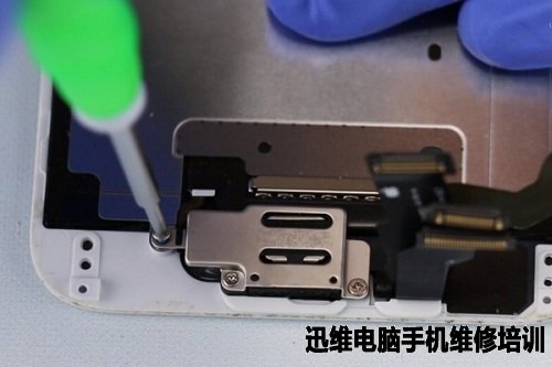 iPhone6爆屏 更换屏幕图文并茂！