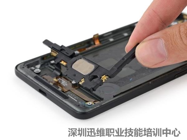 谷歌Pixel 2 XL拆解了解内部黑科技